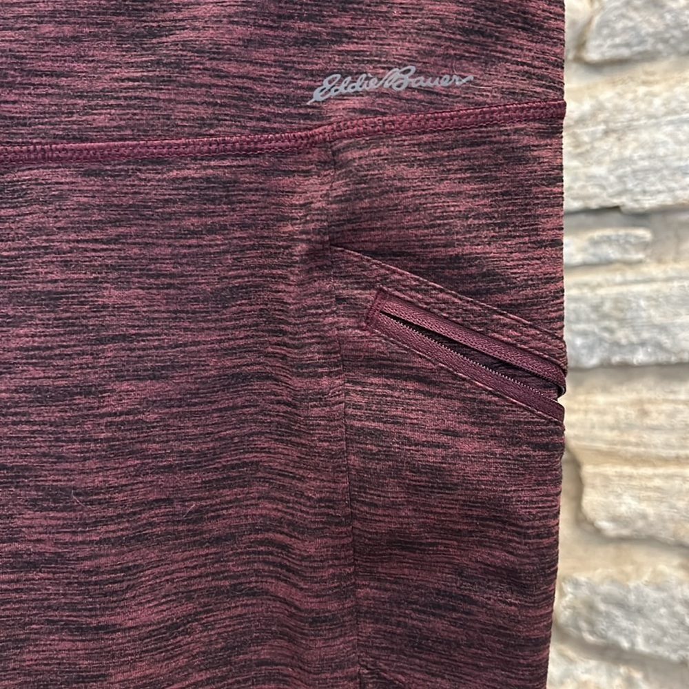 EB burgundy Capri leggings​ - Picture 3 of 8
